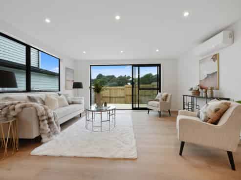 Lot 1-6/14 Hillsborough Road, Hillsborough