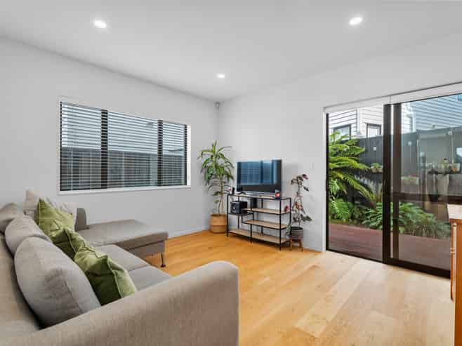 13A Sloane Street, Glen Innes