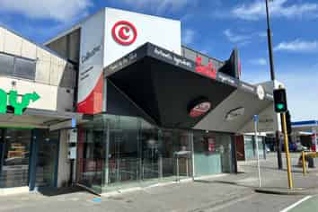 Hot Spot in Popular Johnsonville! 