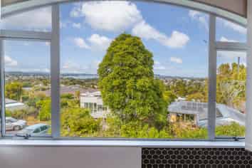 4/70 Raleigh Road, Northcote