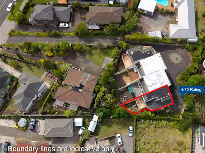 4/70 Raleigh Road, Northcote