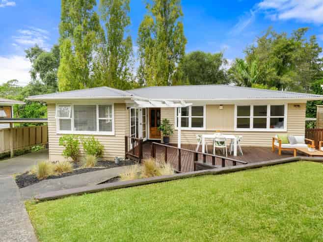 7 McPhail Street, Birkdale