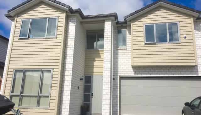 16 Hikuawa Road, Flat Bush