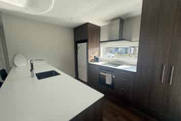 5 Lampton Street, Richmond