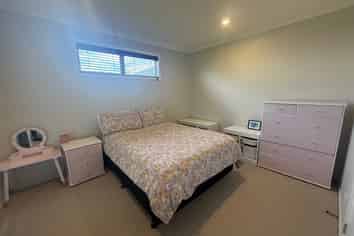 5 Lampton Street, Richmond