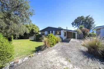 221 Milford Road, Te Anau