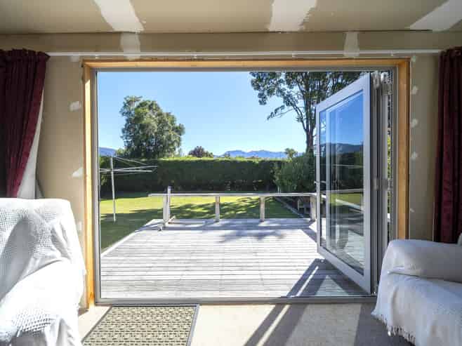 221 Milford Road, Te Anau