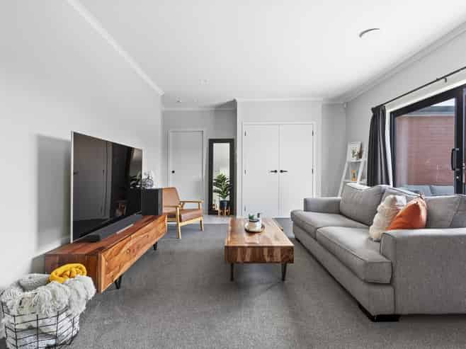 2A Carey Street, Maeroa