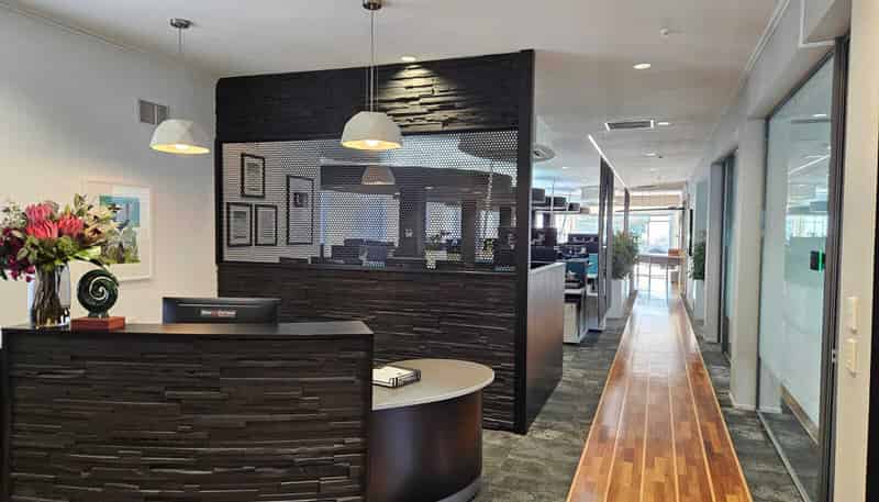 Front/87 Hurstmere Road, Takapuna