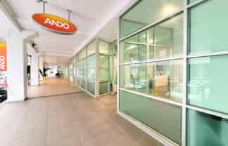 FULLY FITTED OFFICE RIGHT ON THE WATER
