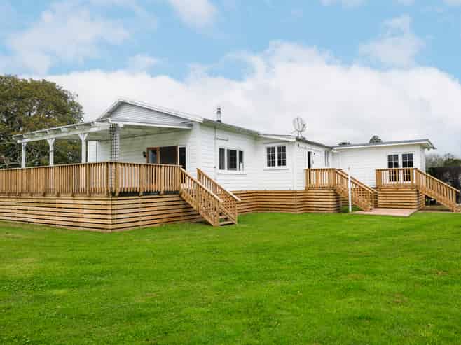 1355 Lavenham Road, Waipaoa