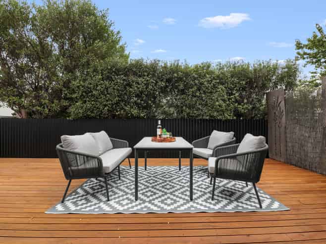 19 Julian Street, Redwoodtown