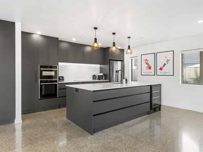 10 Rockfield Road, Ellerslie