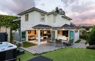 10 Rockfield Road, Ellerslie