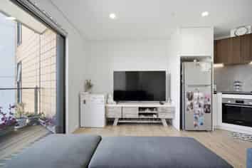 323/3 Kaipiho Lane, Albany