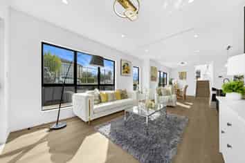 2 Hughs Way, Flat Bush