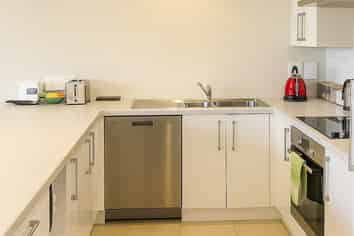 2/105 Nixon Street, Hamilton East