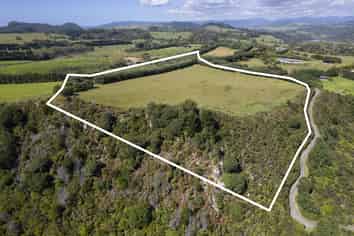 398E Lees Road, Hahei