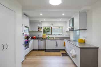 5 Rushgreen Avenue, Pahurehure