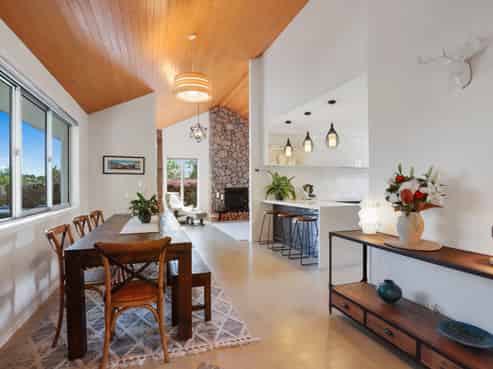 21 Carter Road, Oratia