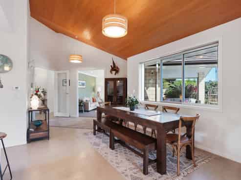 21 Carter Road, Oratia