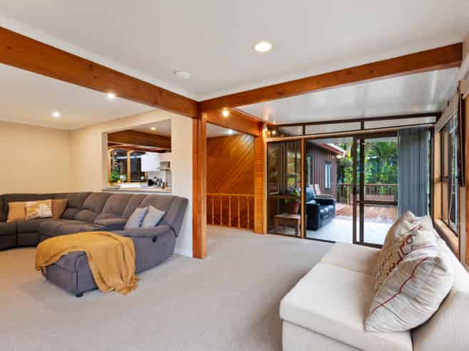 54 Wood Bay Road, Titirangi