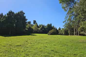 27D Gold Nugget Road, Marsden