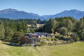 423A Te Anau Mossburn Highway, Te Anau