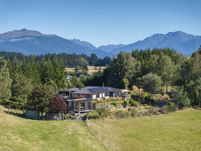 423A Te Anau Mossburn Highway, Te Anau