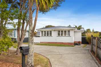 35 Withers Road, Glen Eden