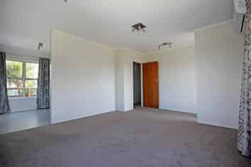 1/3 Fifeshire Street, Belmont