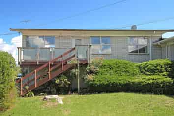 1/3 Fifeshire Street, Belmont