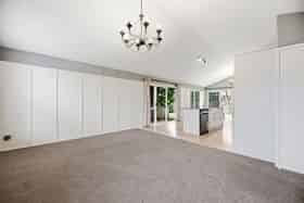 2/18 The Glade, Papamoa