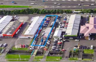  Secure a Standout Position on Wairau Road