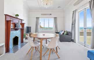 72 Owhiro Bay Parade, Owhiro Bay