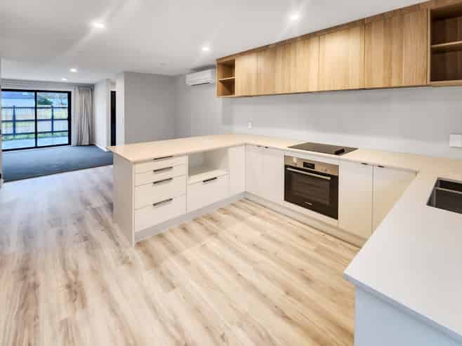 4/17 Faulke Avenue, Wainuiomata