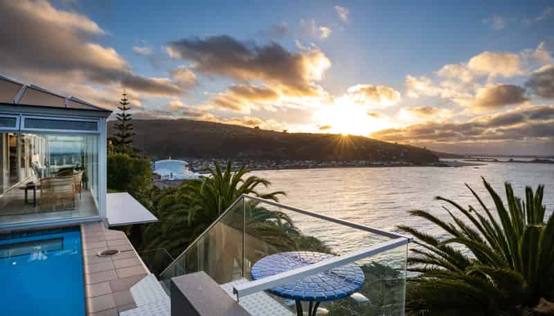 18 Whitewash Head Road, Scarborough