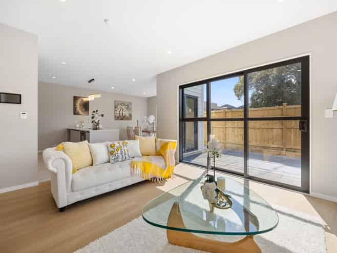 60A Hutchinsons Road, Bucklands Beach