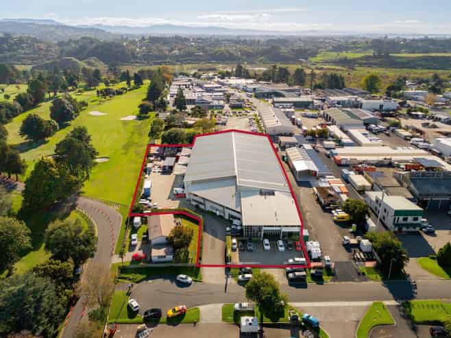 Large-scale Tauranga warehouse and office