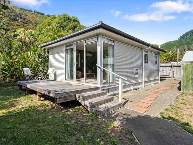 89b Brook Street, The Brook