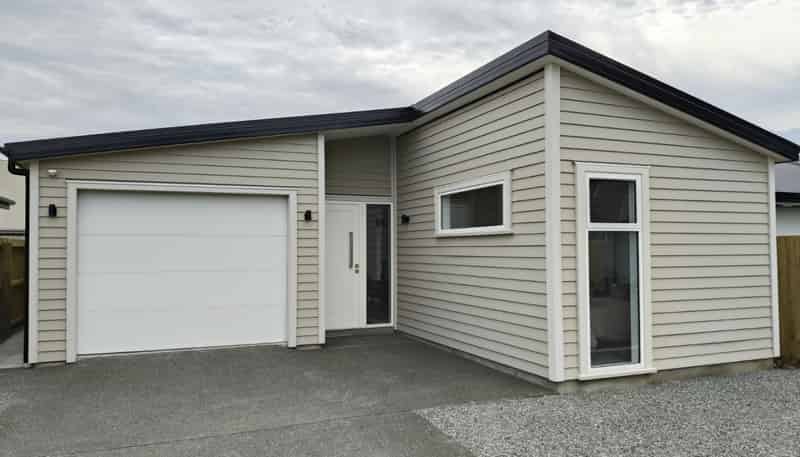 3B Olearia Lane, Woodend