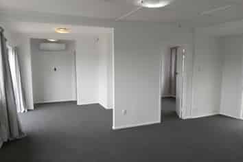 34 Noble Street, Nukuhau