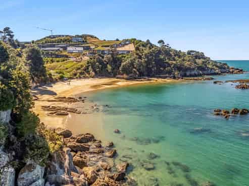 36 Cook Crescent, Kaiteriteri