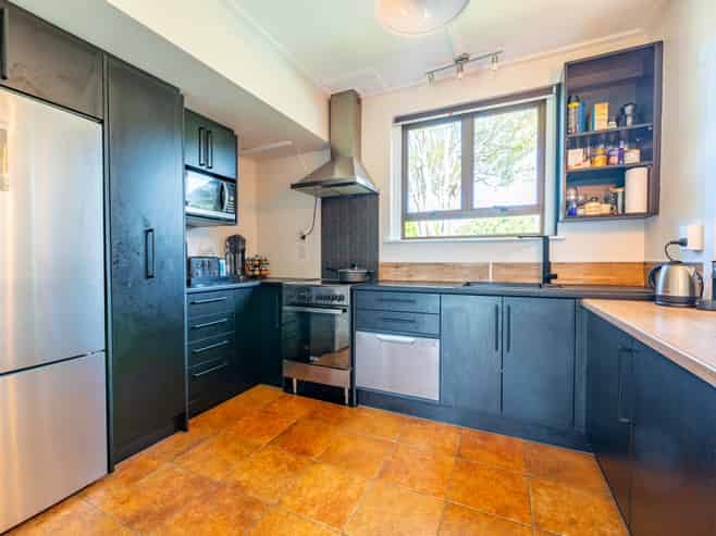 108 Acacia Drive, Levels