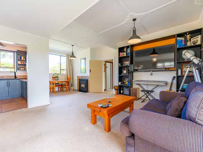 108 Acacia Drive, Levels