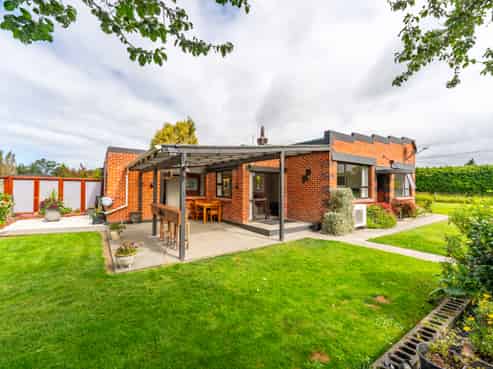 108 Acacia Drive, Levels