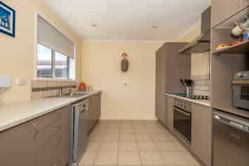 146C Romilly Street, Westport