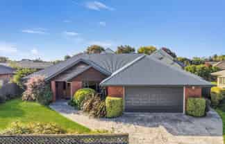 25 Panckhurst Drive, Woodend