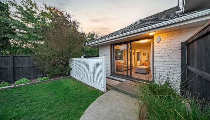 2/35 New Brighton Road, SHIRLEY