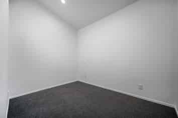 6/8 South St, Newton